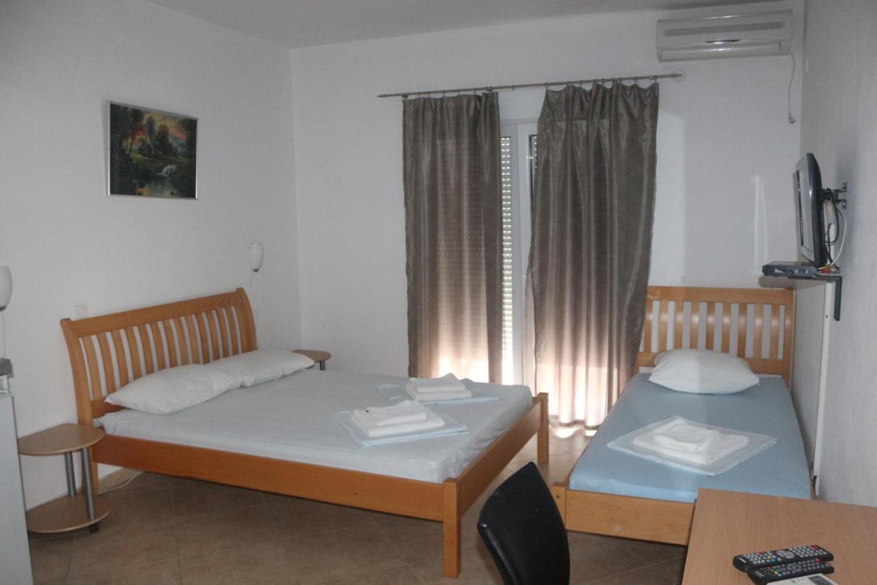 Apartment'S Meti Улцинь Экстерьер фото