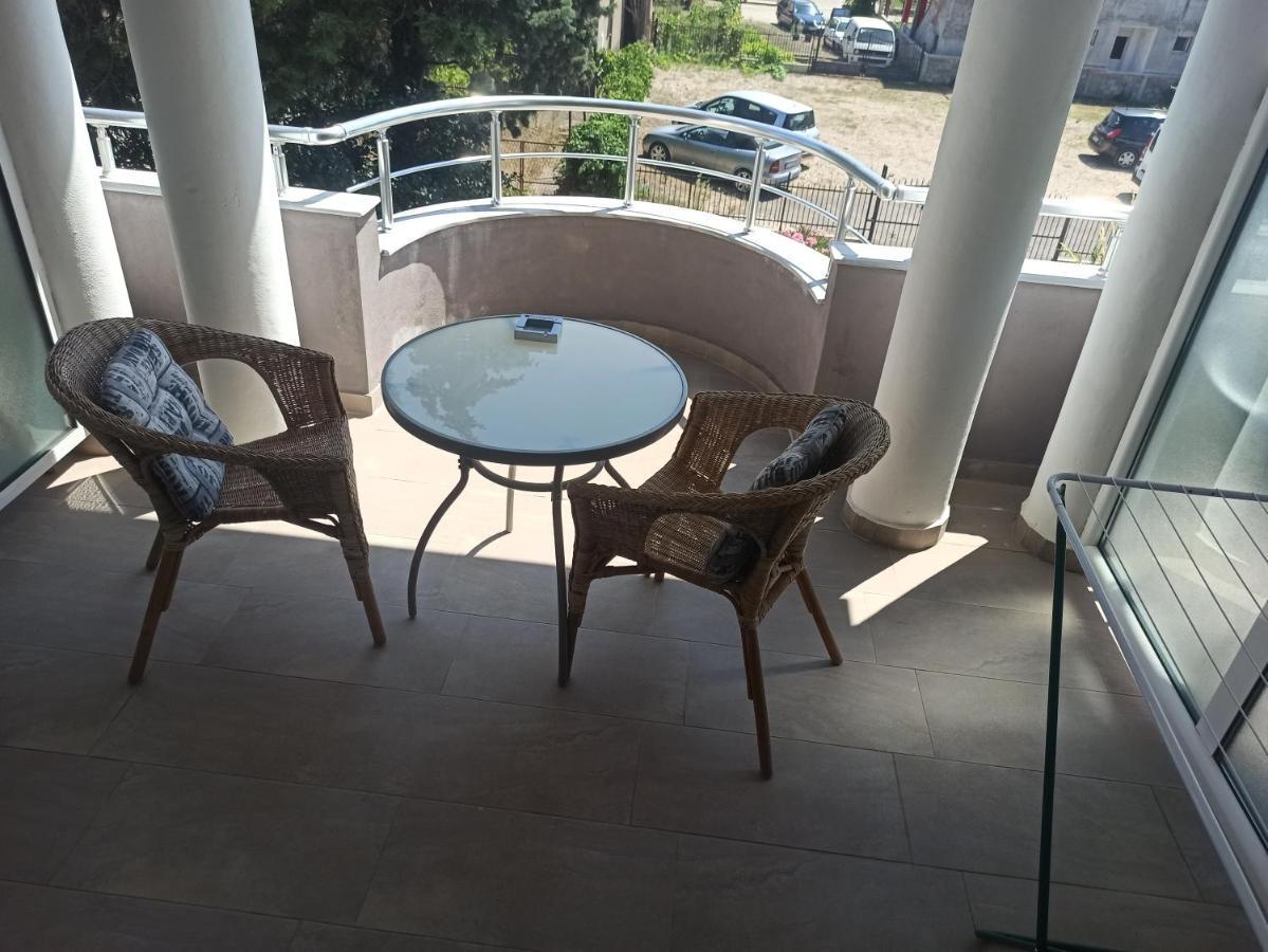 Apartment'S Meti Улцинь Экстерьер фото