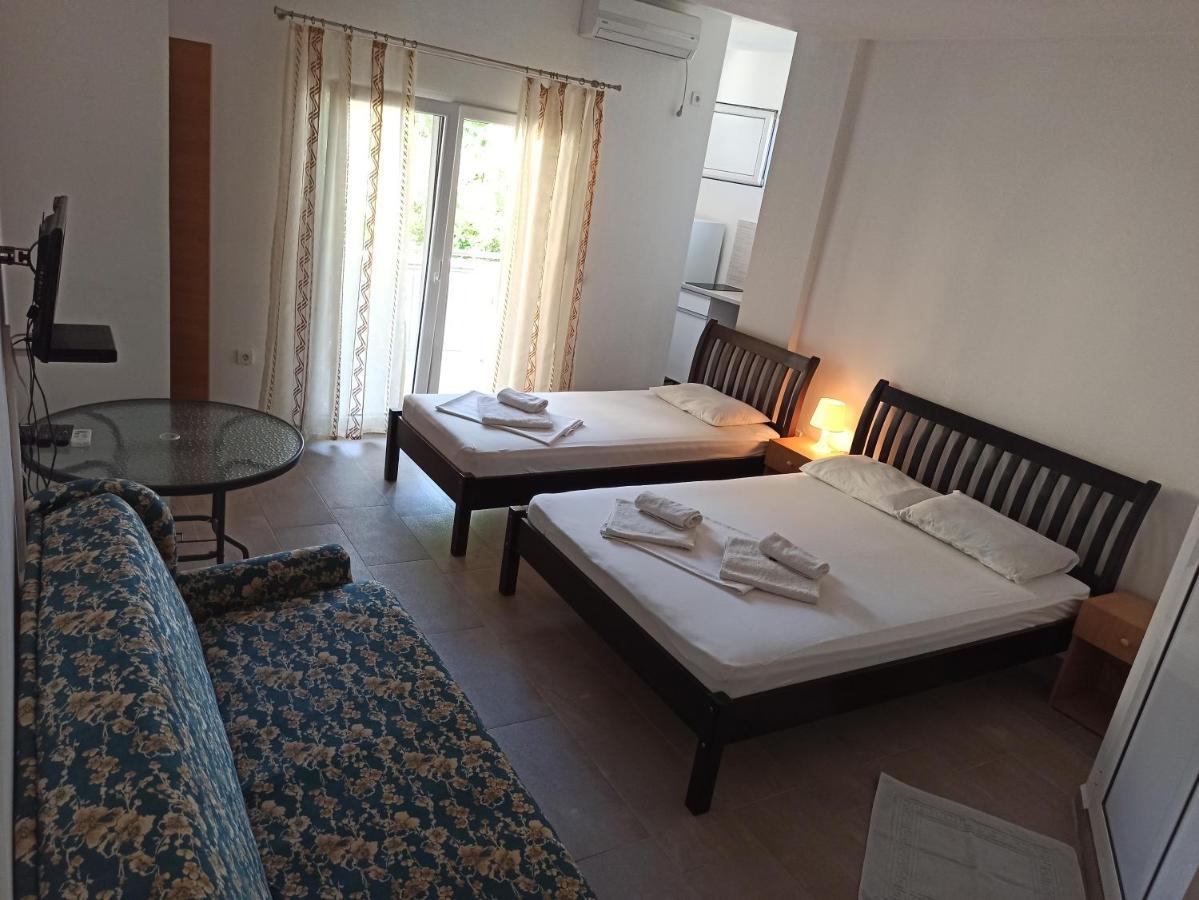 Apartment'S Meti Улцинь Экстерьер фото
