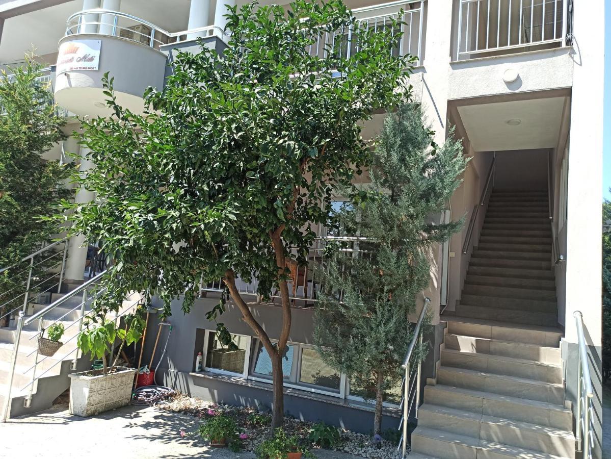 Apartment'S Meti Улцинь Экстерьер фото