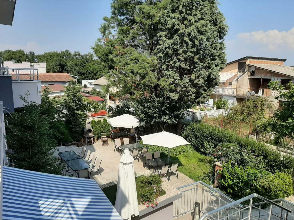 Apartment'S Meti Улцинь Экстерьер фото
